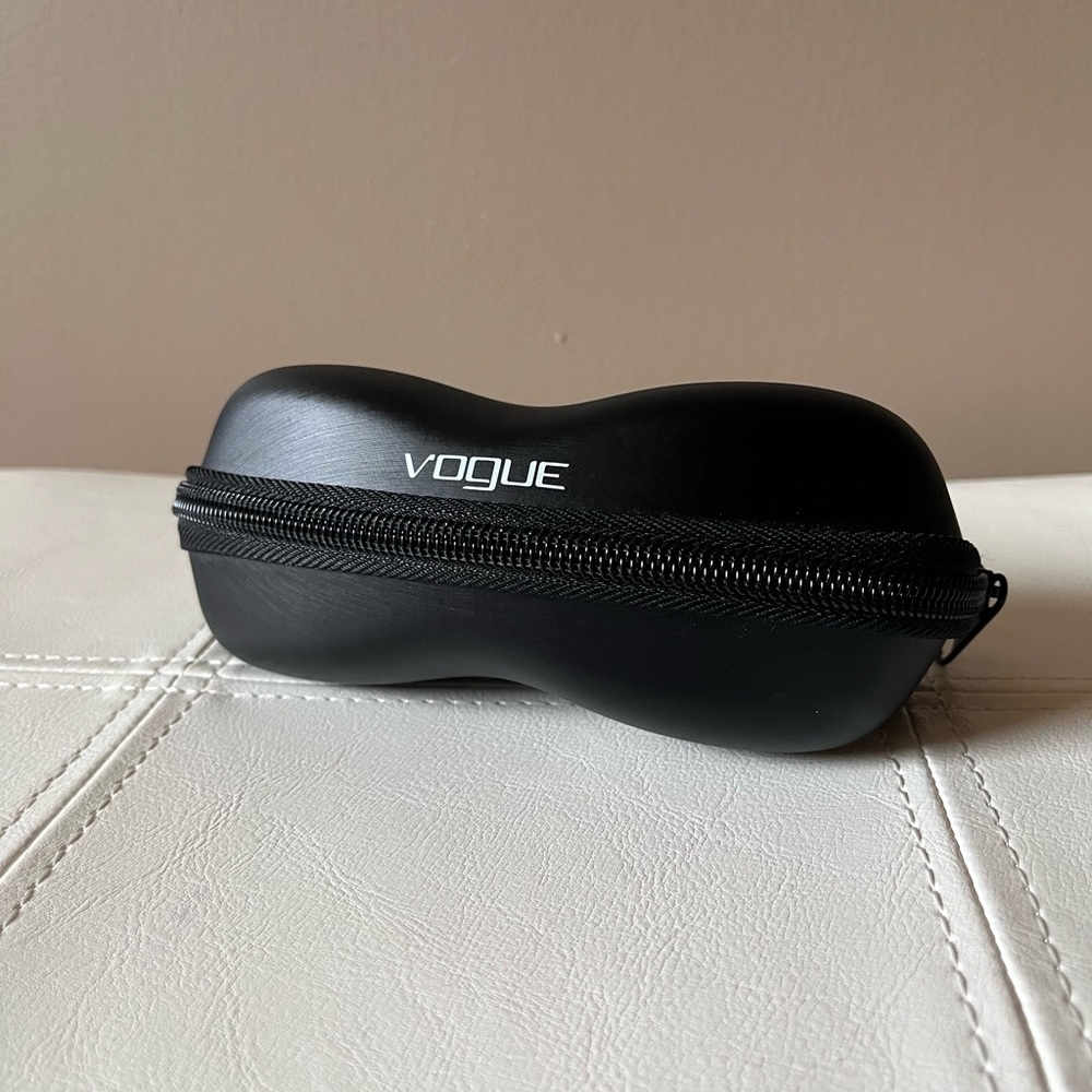 NWOT Vogue Black Eyeglass Case